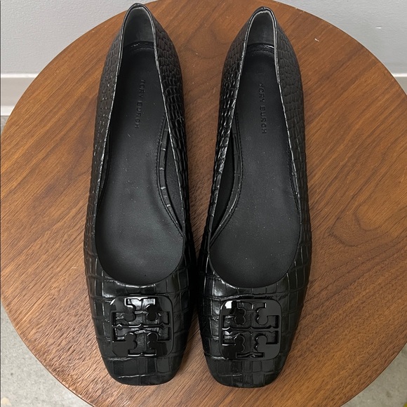 Tory Burch Shoes - Tory Burch Black Embossed Loafers